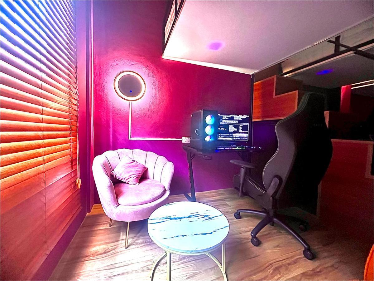 Arena Esports Hotel @ Bugis Village Singapura Luaran gambar