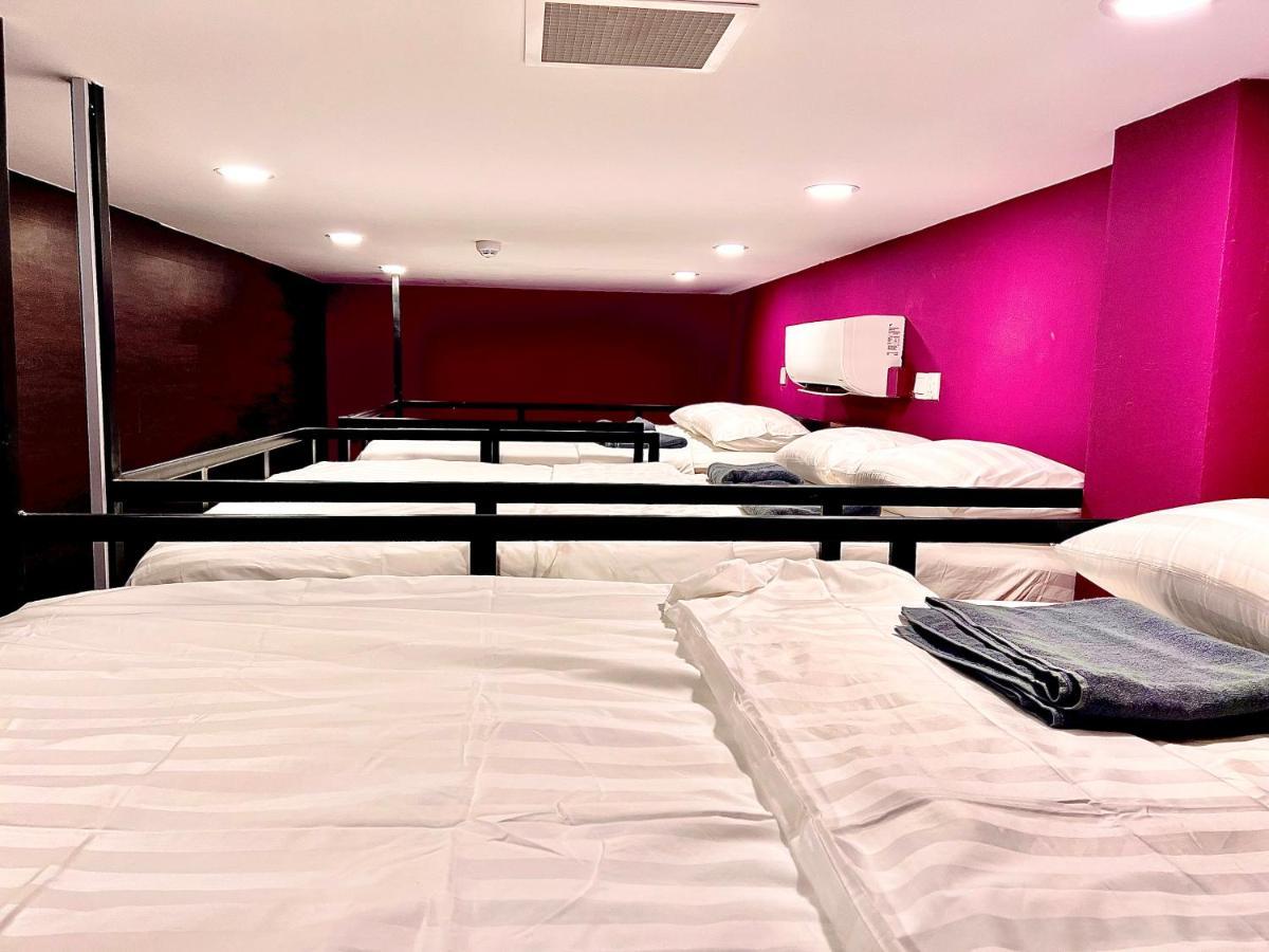 Arena Esports Hotel @ Bugis Village Singapura Luaran gambar