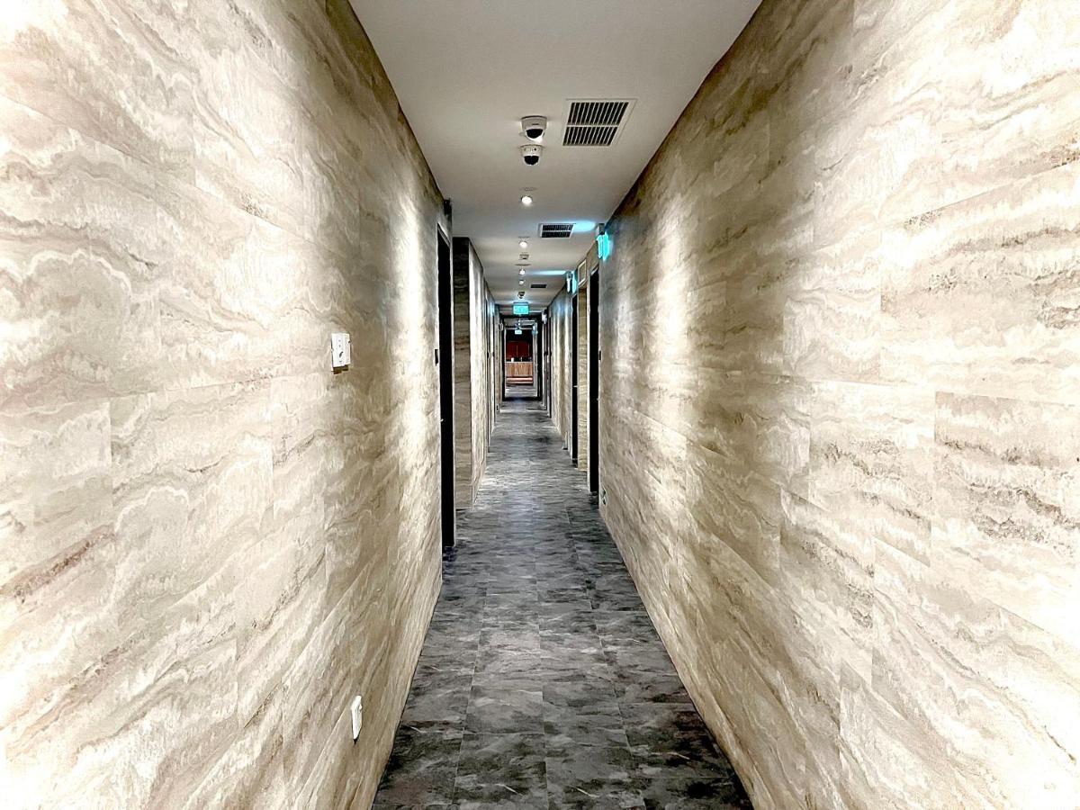 Arena Esports Hotel @ Bugis Village Singapura Luaran gambar