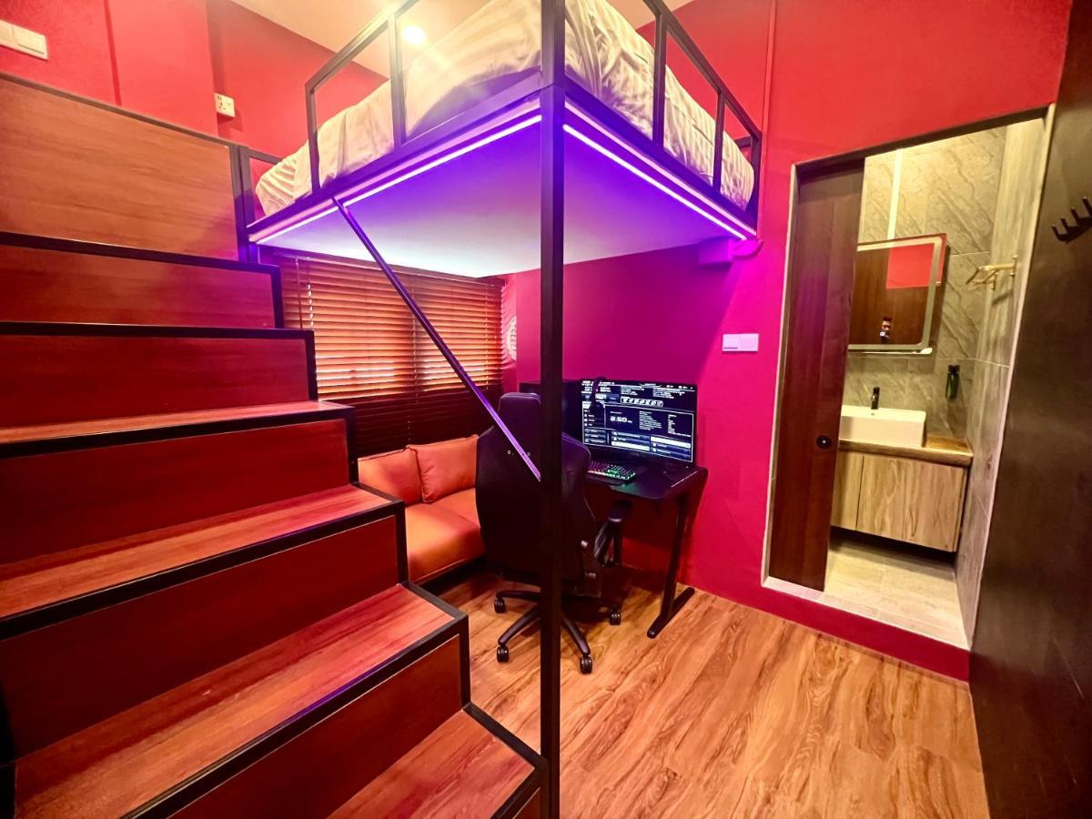Arena Esports Hotel @ Bugis Village Singapura Luaran gambar