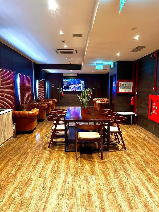Arena Esports Hotel @ Bugis Village Singapura Luaran gambar